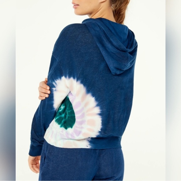 Wildfox Tops - < Wildfox Tie Dye Hoodie Sweatshirt Size XL >